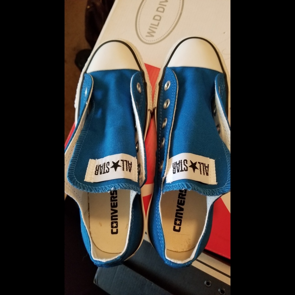 Converse allstar skydiver blue chucks size 6